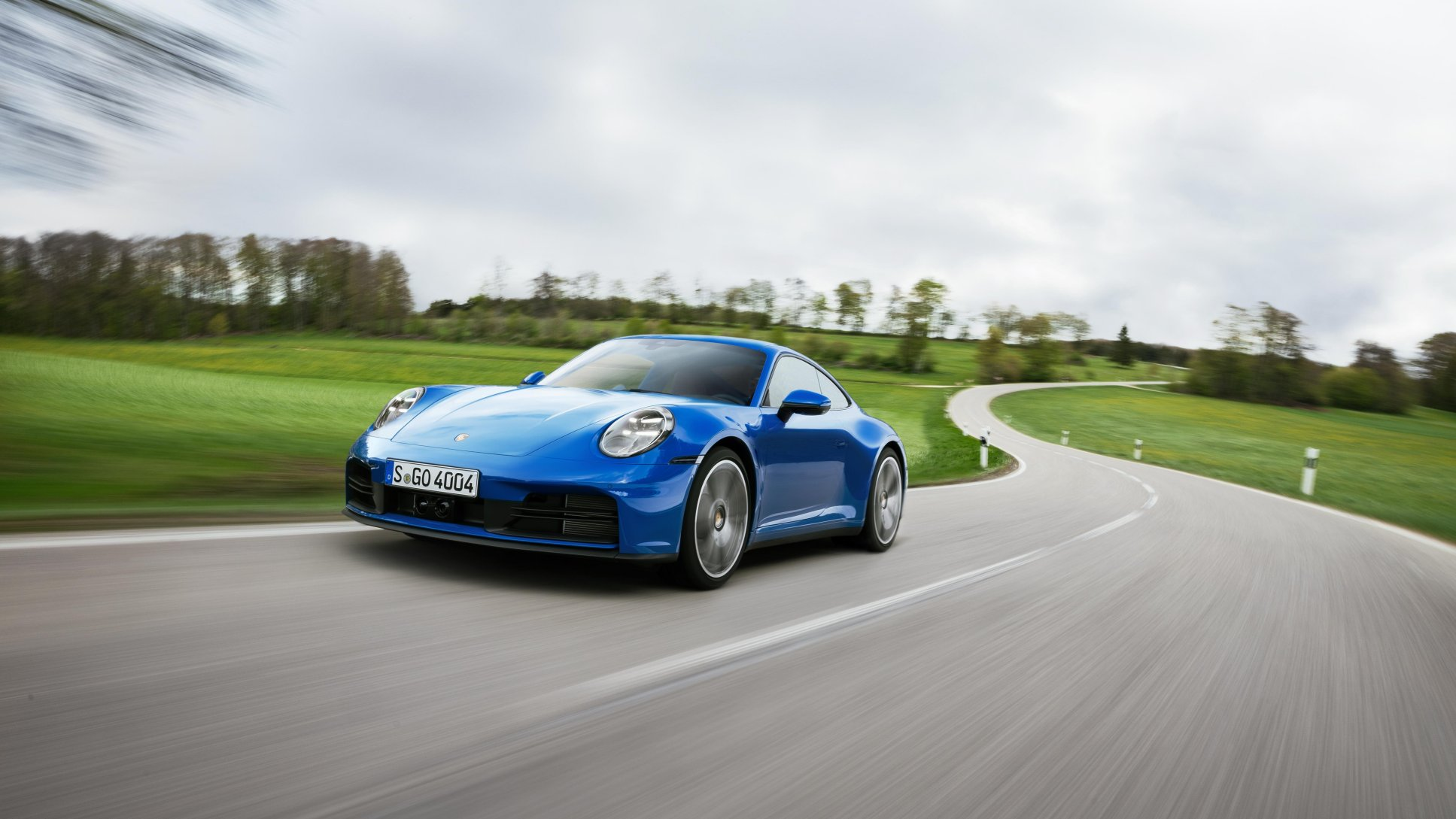 The Porsche 911 T-Hybrid combines a turbocharged 3.6-liter engine with electric power for faster acceleration and enhanced performance, delivering 541 PS. This motorsport-inspired hybrid system is focused on efficiency and speed. (PHOTO: COURTESY OF PORSCHE)