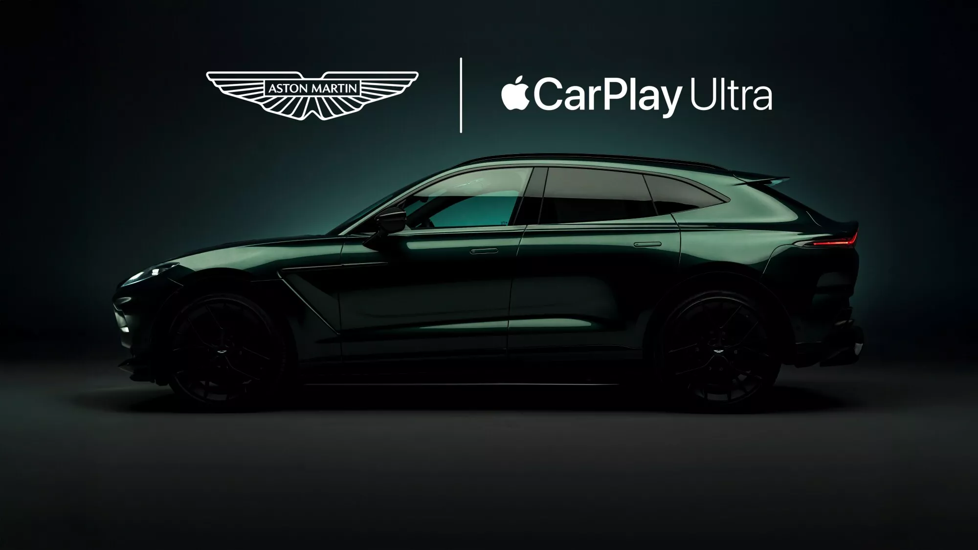 Aston Martin x CarPlay Ultra