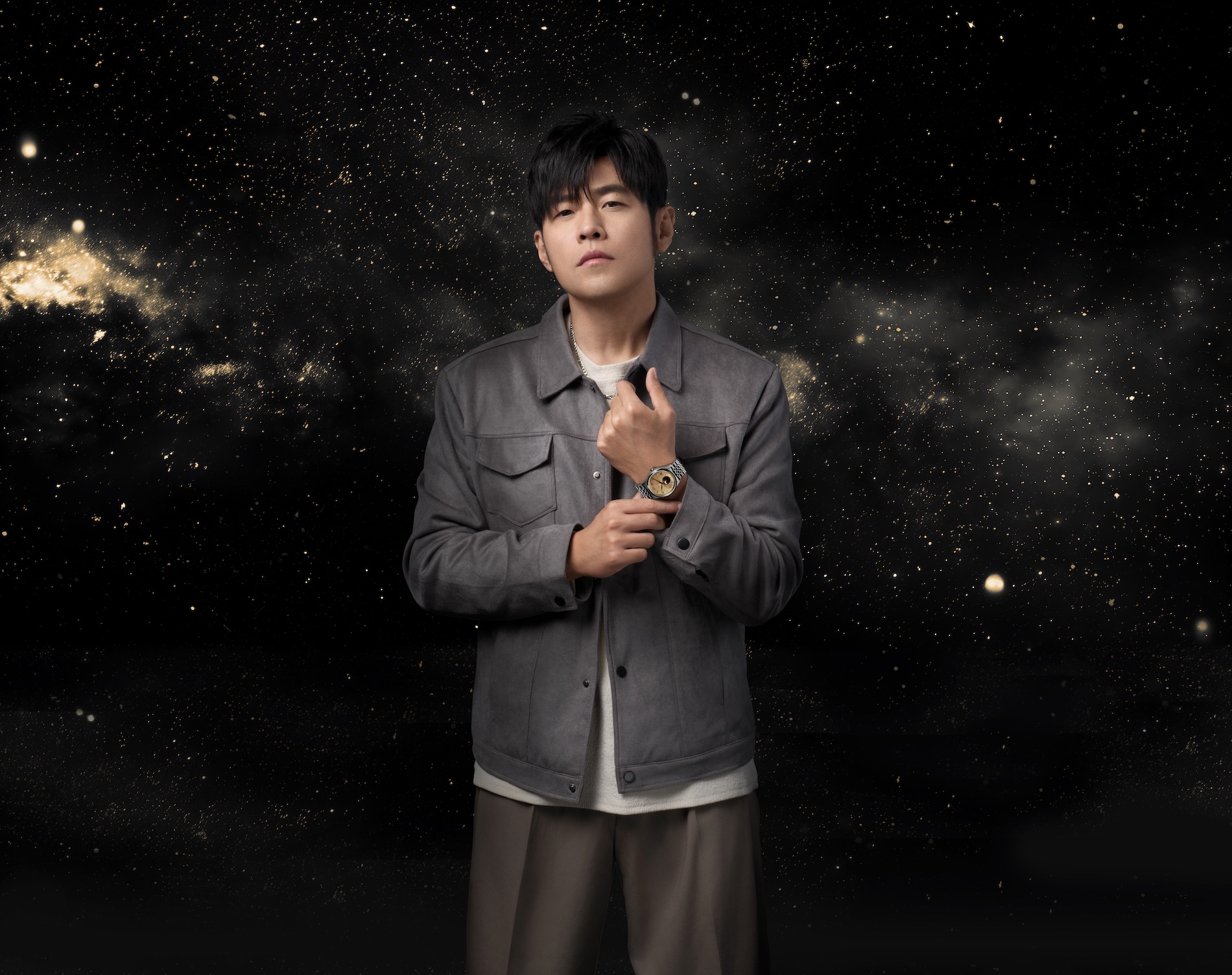 Press or campaign image of Jay Chou with the champagne dial Luna.
Reinforces his creative imprint and makes the ambassador angle tangible.