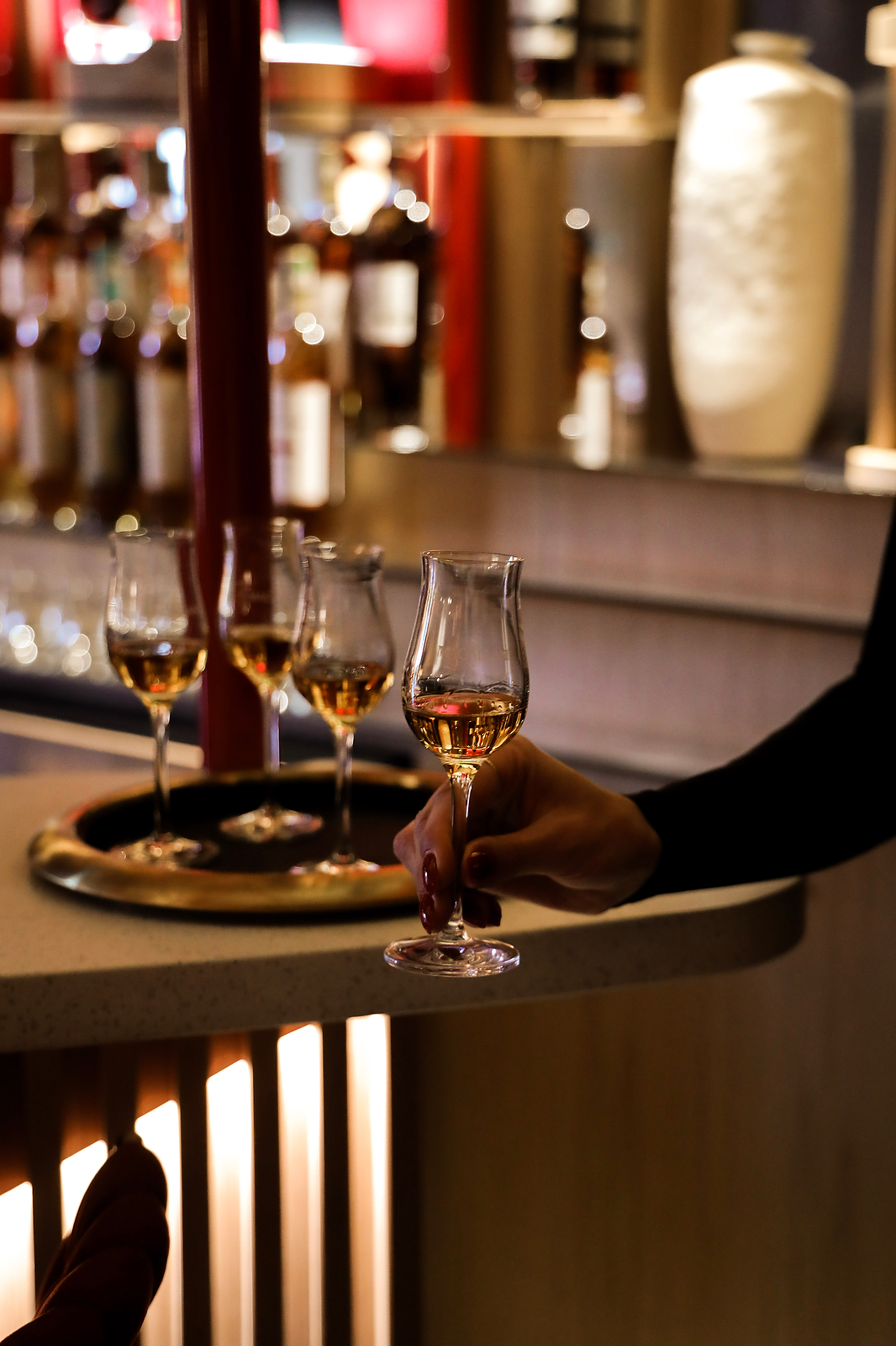 Tasting of the 18yo double cask at the library by the macallan bar inside the lobby of the Four Seasons Whistler Resort