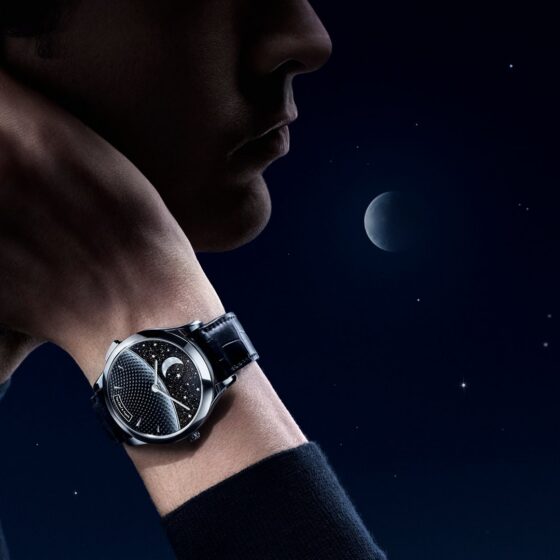Van Cleef & Arpels Midnight Jour Nuit Phase de Lune dial close-up